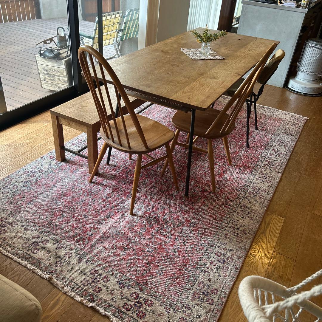 ヴィンテージトルコラグ　赤とクリーム色