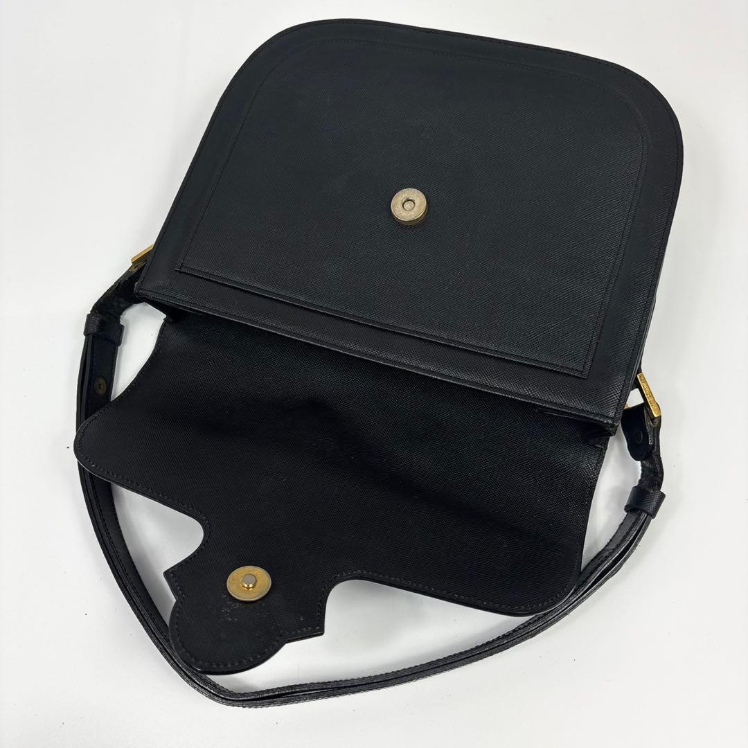 イヴサンローラン ワンショルダーバッグ YSL カサンドラ ロゴ レザー 黒