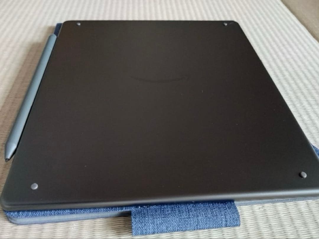 Kindle Scribe2022（32G）プレミアムペン（純正カバー付き）