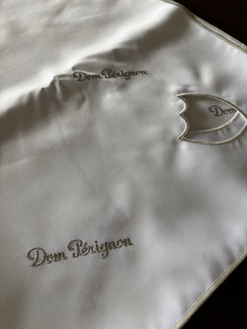 ドン・ペリニヨン 非売品 テーブルクロス 希少 Dom Pérignon