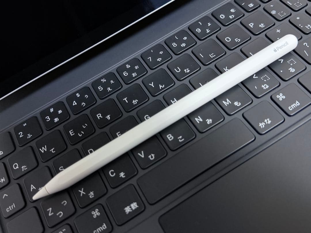 純正ペンとMagic Keyboard付き iPad Pro 11インチ