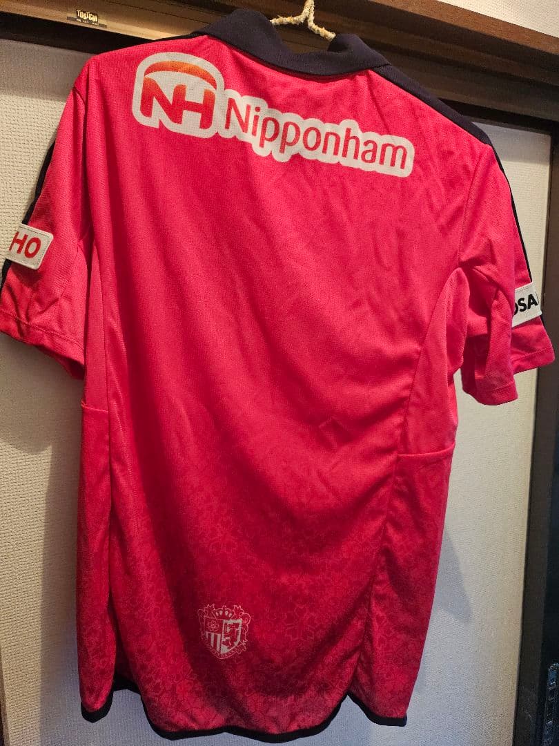 セレッソ大阪　新品タグ付きユニフォーム