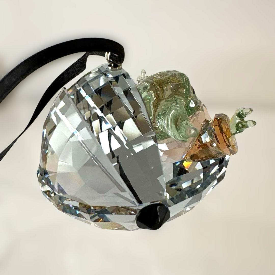 新品 スワロフスキー スターウォーズ マンダロリアン ベビーヨーダ ザチャイルド