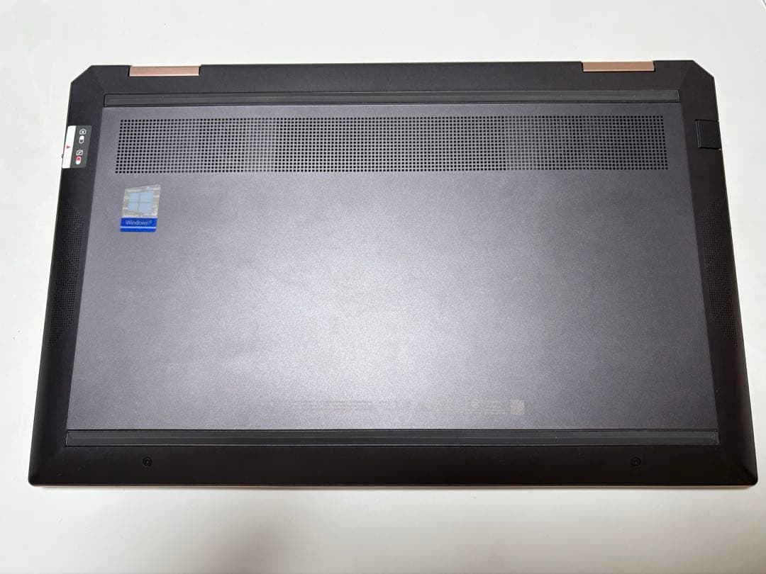 【くん】【4K】HP Spectre x360 13 1TB 16GB