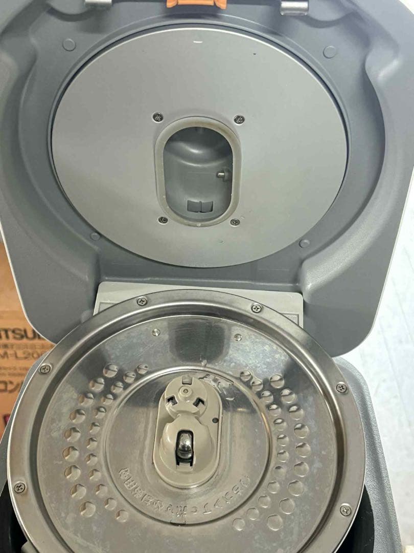 HITACHI 圧力IHジャー炊飯器RZ-V100DM（2020年製）