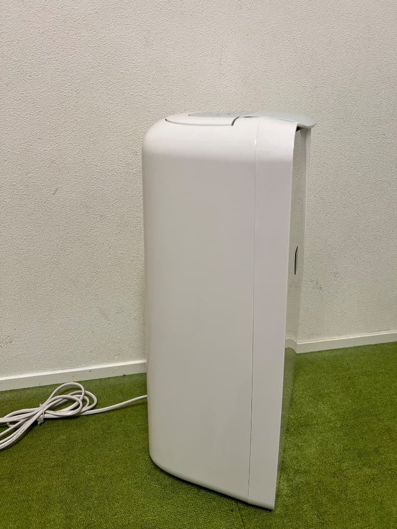 美品 シャープ（プラズマクラスター）衣類乾燥 除湿機 2019年製