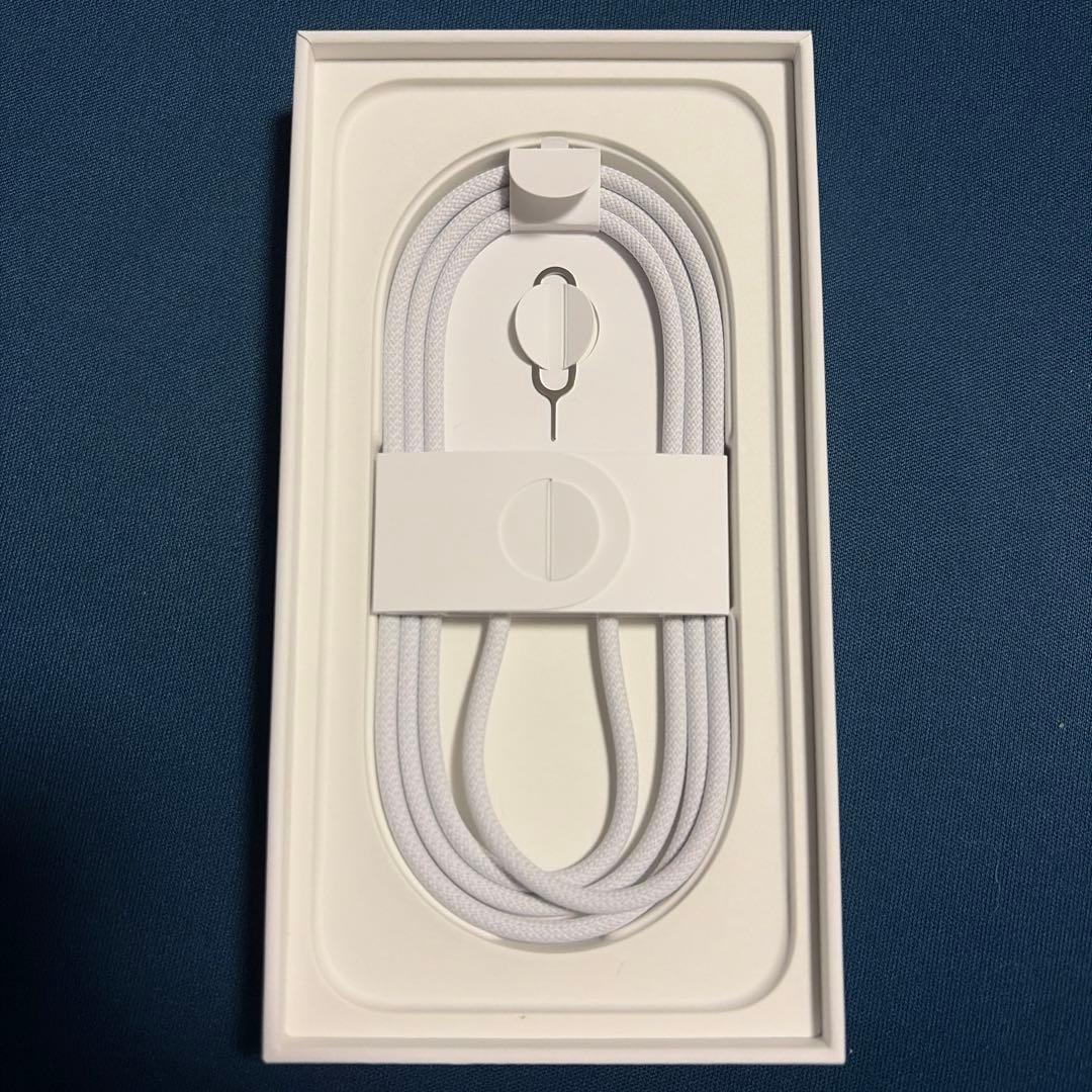 Apple iPhone16e ブラック 128GB