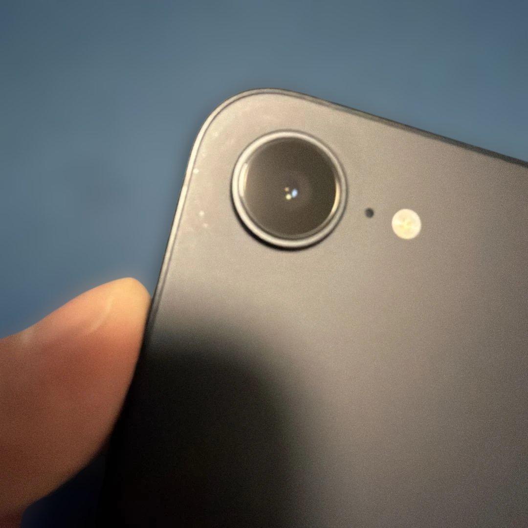 Apple iPhone16e ブラック 128GB