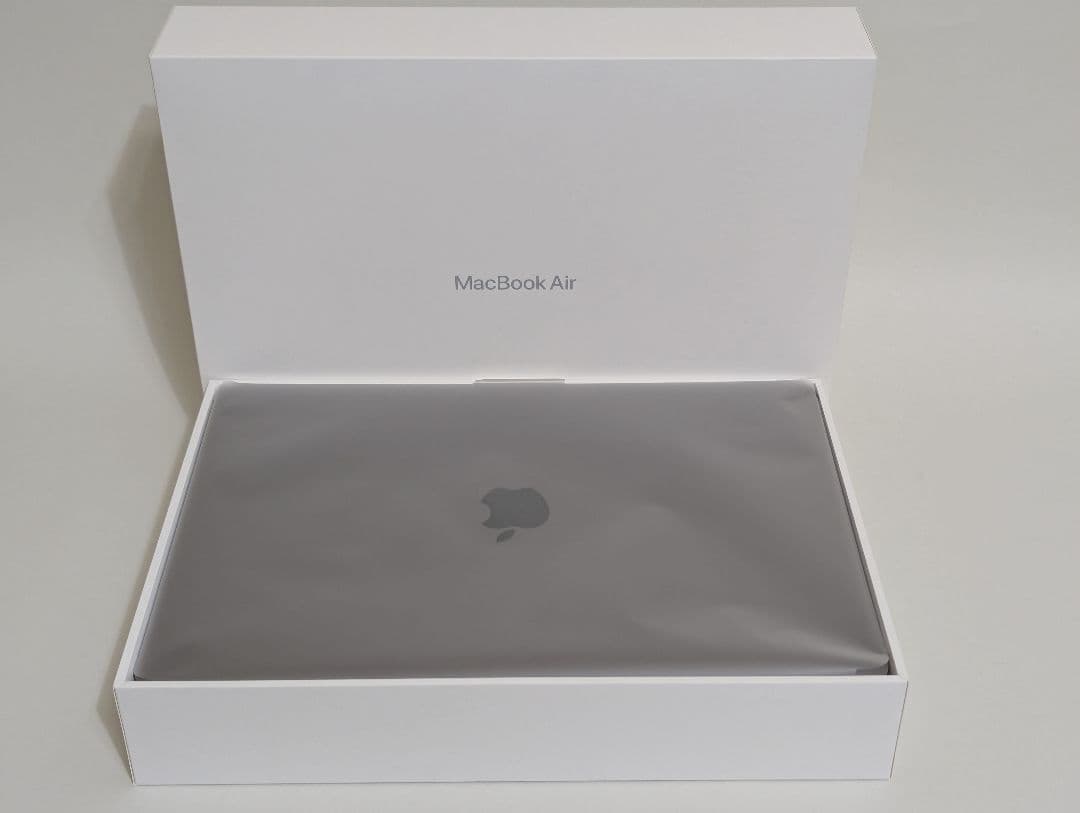 M1 MacBook Air 13インチ 8GB/256GB スペースグレイ