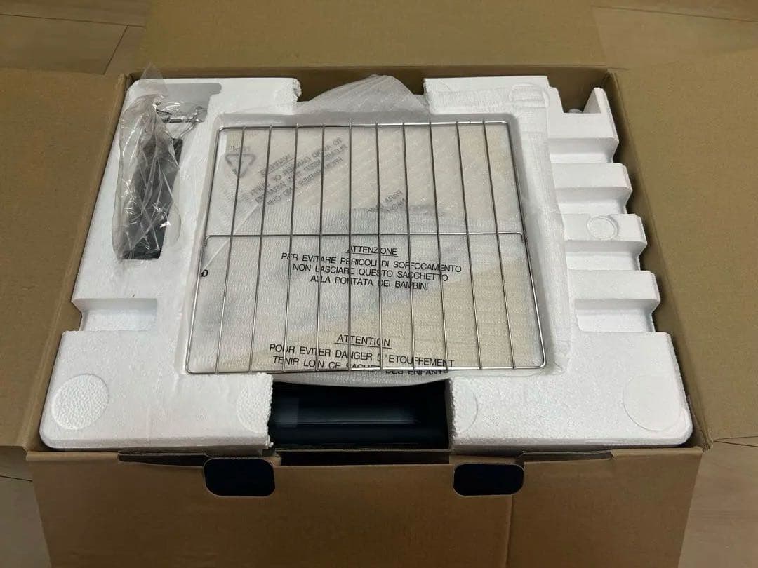 デロンギ オーブン＆トースターイエロー】 EOI408J-Y