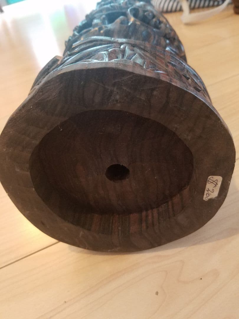 超貴重　約45年前にバリ島で購入した　大型木製透かし彫りのランプスタンドのベース