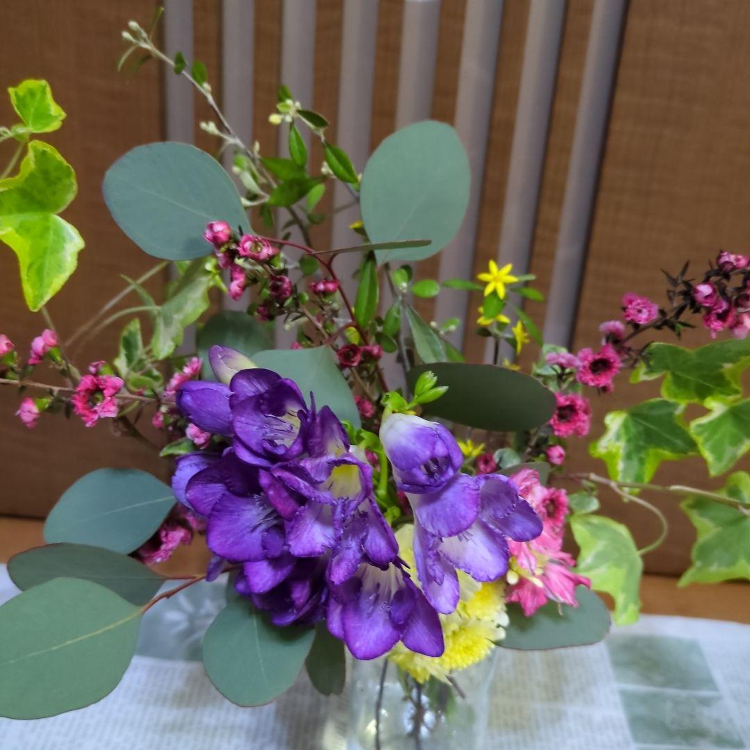 切花　２セット　多様な花のブーケ