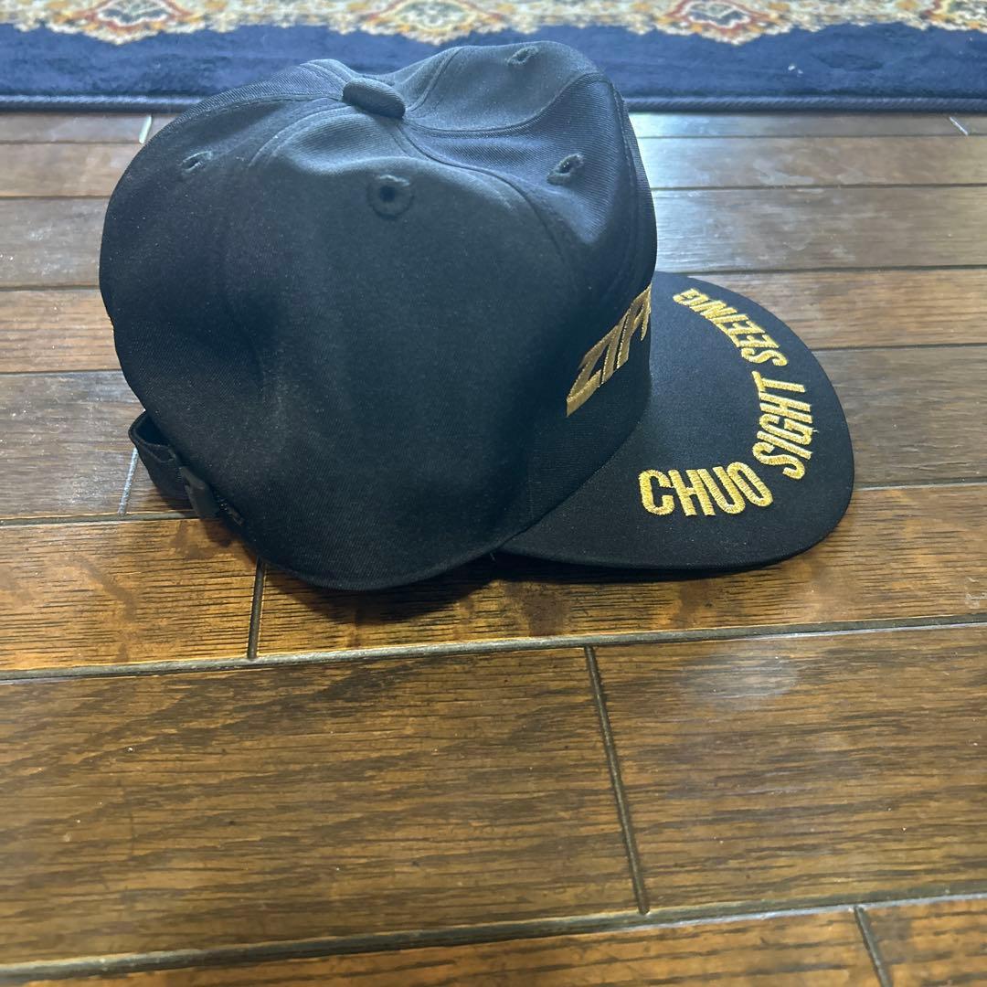 こうちゃん【在庫ラスト】ZIPANG 黒 キャップ ゴールド刺繍