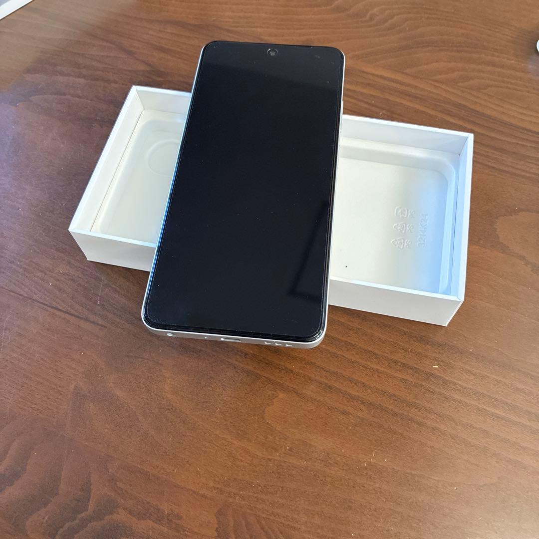 【新品未使用】OPPO A5 5G 128GB ホワイト/2025