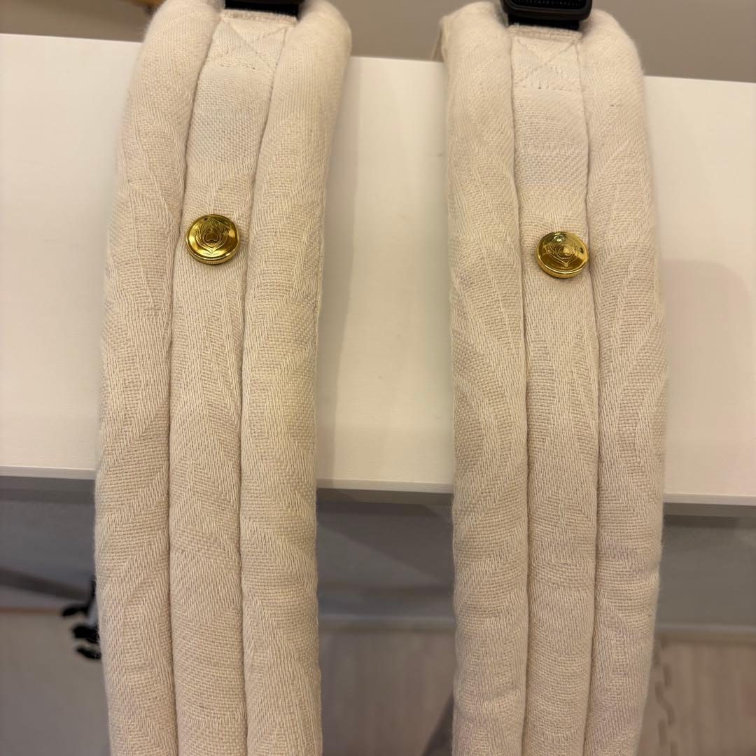 アーティポッペ　抱っこ紐 キナリ色