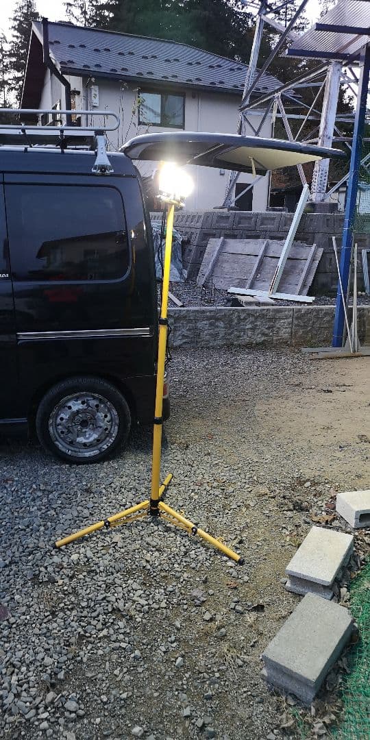 値下げ　ＬＥＤ　投光器　サッカー　少年野球　ガレージ　夜練習　新品未使用