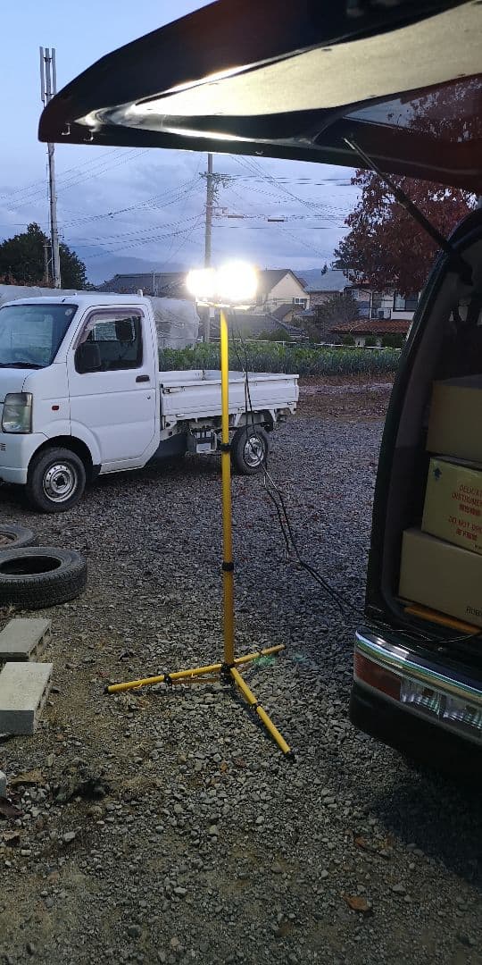 値下げ　ＬＥＤ　投光器　サッカー　少年野球　ガレージ　夜練習　新品未使用