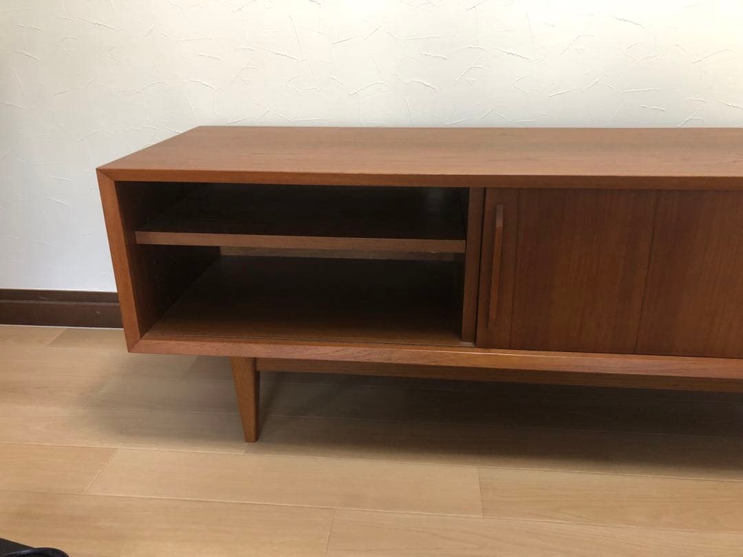 SAC WORKSテレビボードRF-68