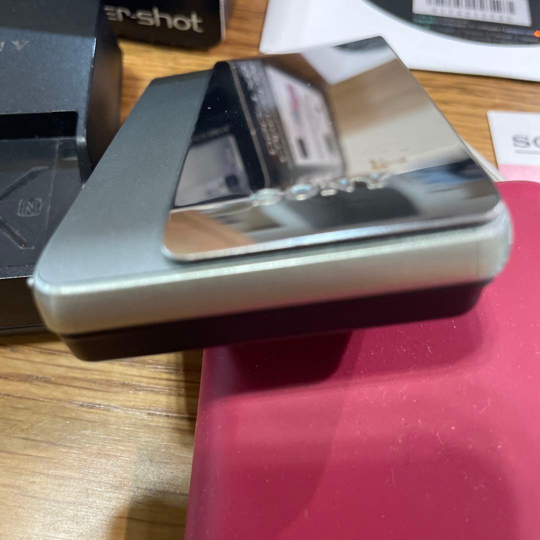 Sony Cyber-shot DSC-TX5 グリーン