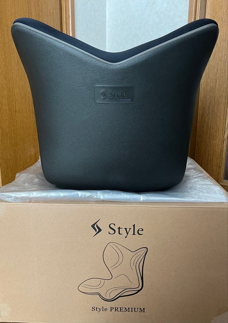【美品・送料無料】Style PREMIUM 姿勢矯正 骨盤サポートチェア座椅子