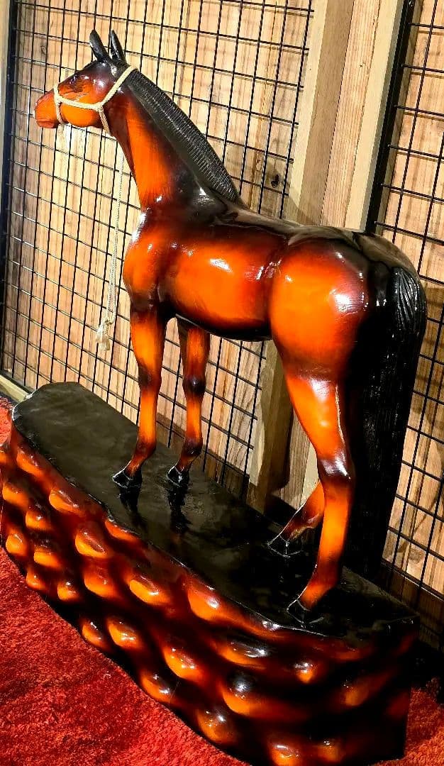 ​【元値43万】ド迫力！特大 木彫り馬 サラブレッド 置物 北海道民芸品 25号