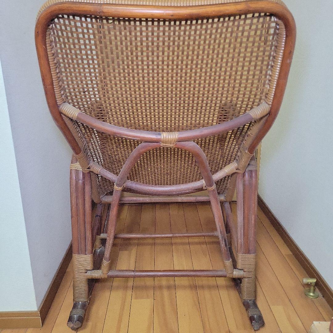 アンティーク　ヴィンテージ　自然素材　ナチュラル　ラタン　籐　ロッキングチェア