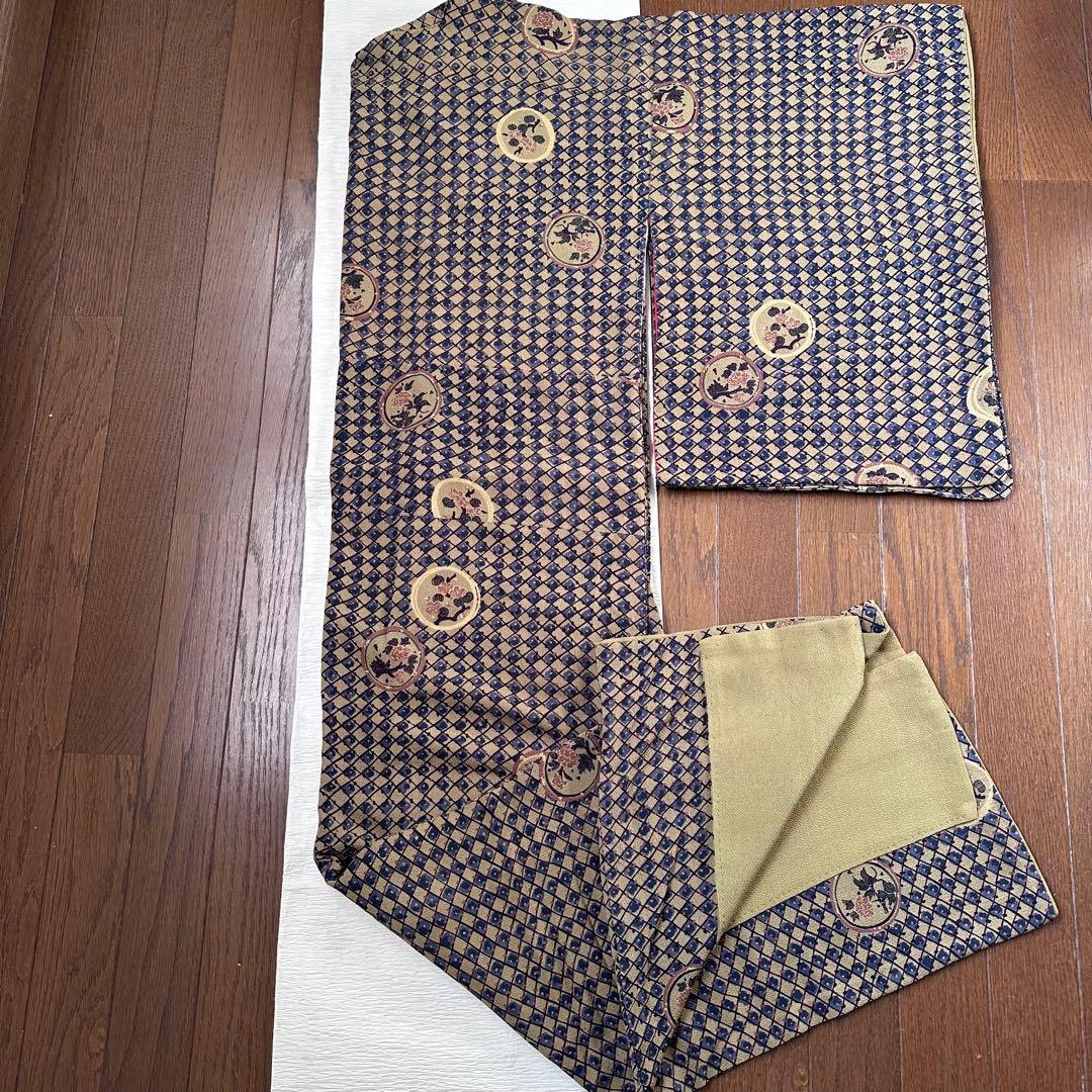 アンティーク仕立て直し 鶯茶花丸文様 正絹鬼シボちりめん 渋かわいい袷小紋着物