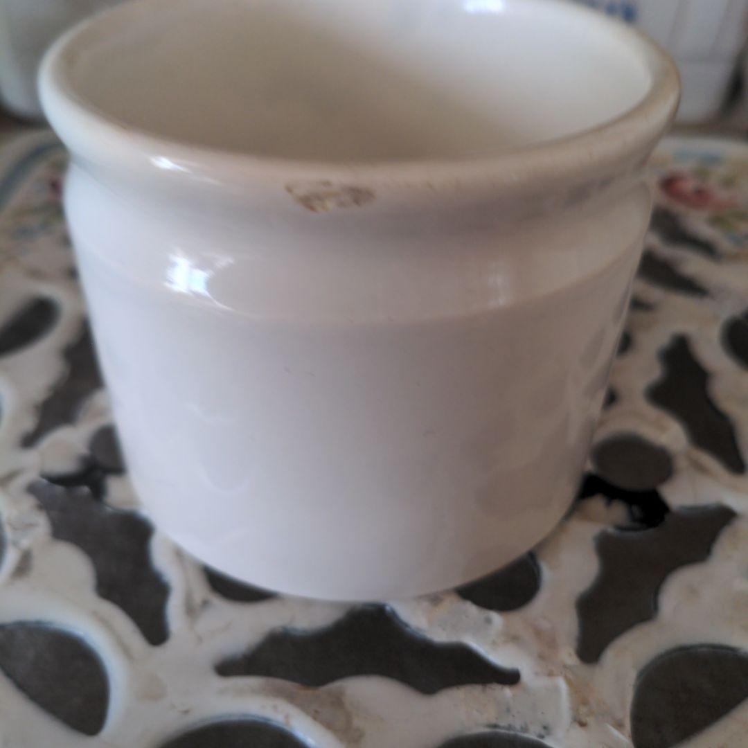 クレイユモントロー可愛いコンフィチュールポット TABLESPOONSミルク色