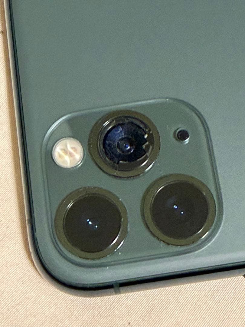 iPhone 11 Pro スペースグレー 本体（カメラレンズ割アリ）