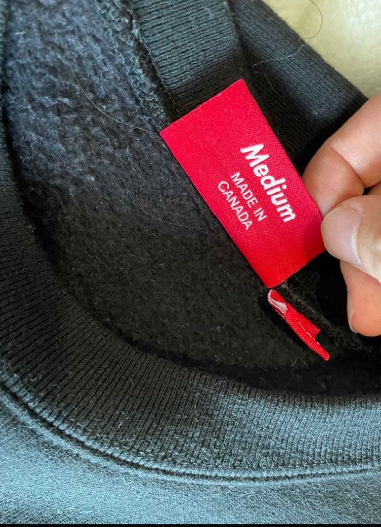 美品　Supreme Small Box Crewneck ブラック24fw