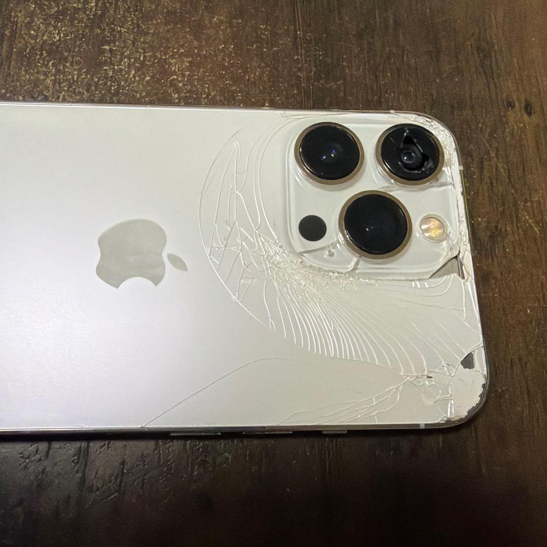 Apple iPhone 13 Pro ホワイト 本体　256GB