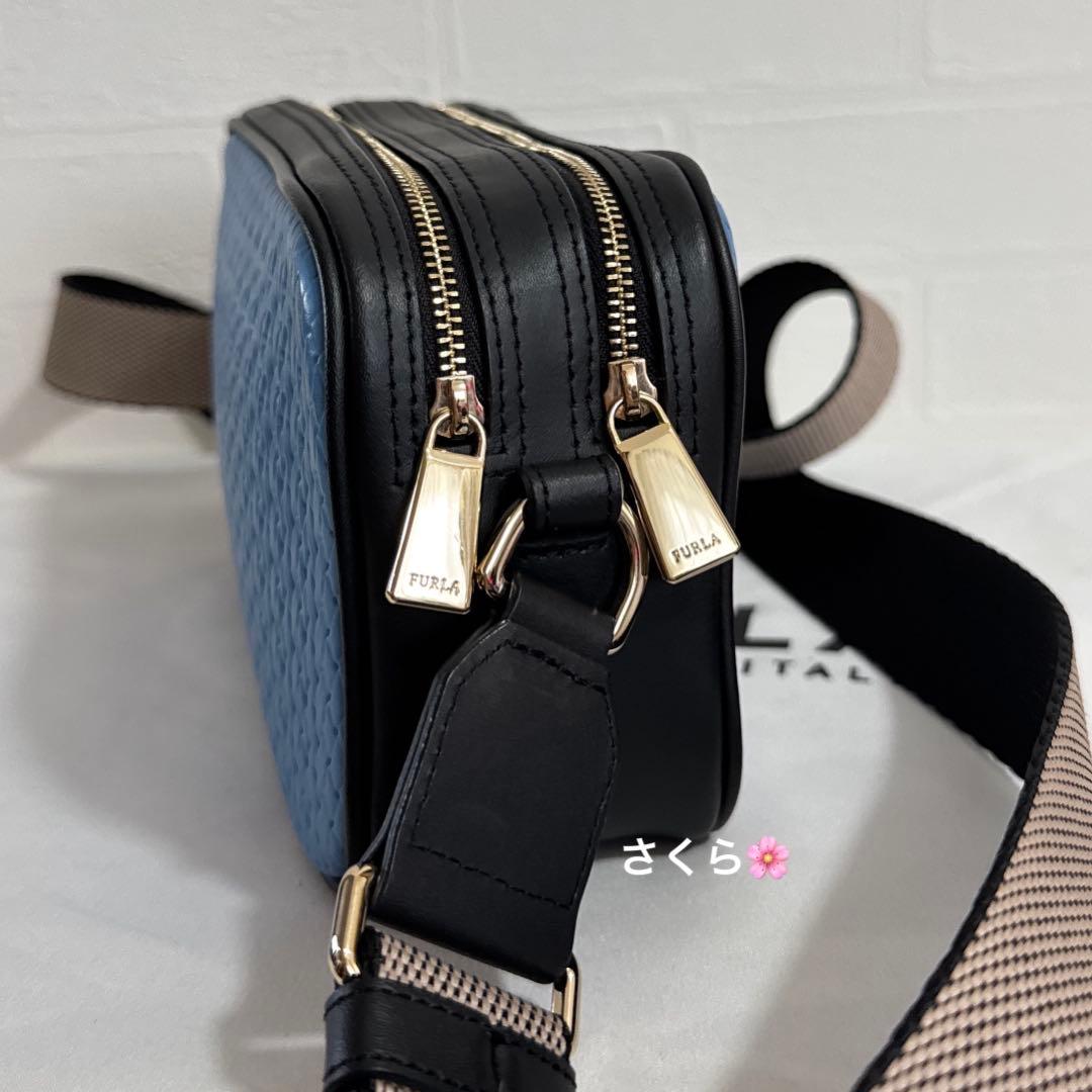 ✨未使用品✨フルラ リリー キルティング ショルダーバッグ