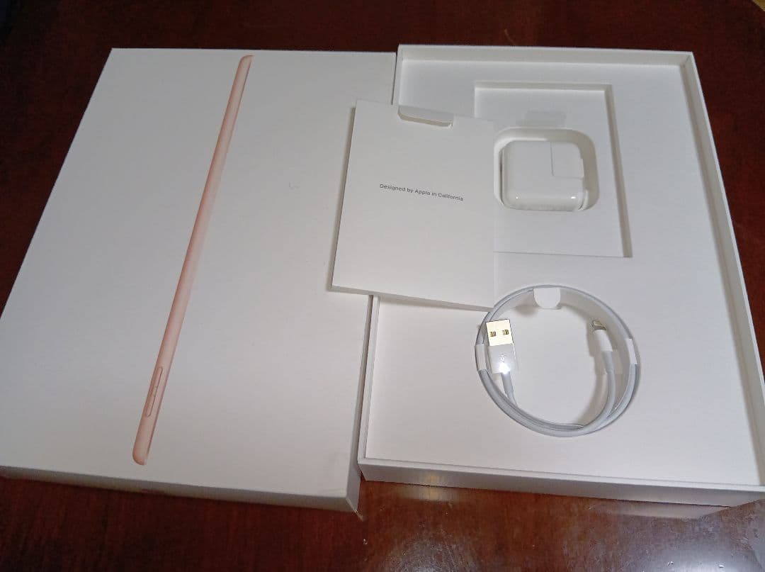 Apple iPad (第7世代) シルバー