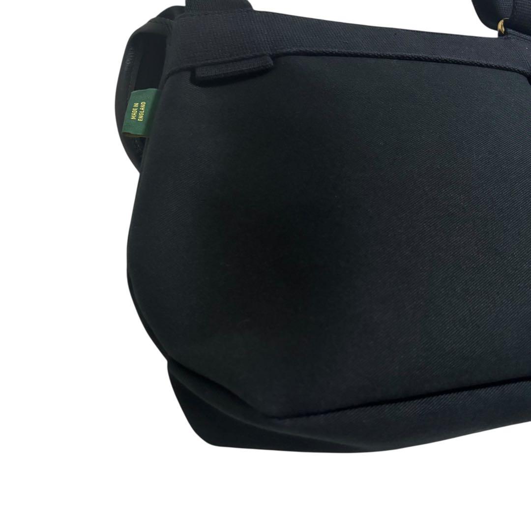 ぽよ　未使用保管品Brady ブレディ　Avon ブラック ショルダー