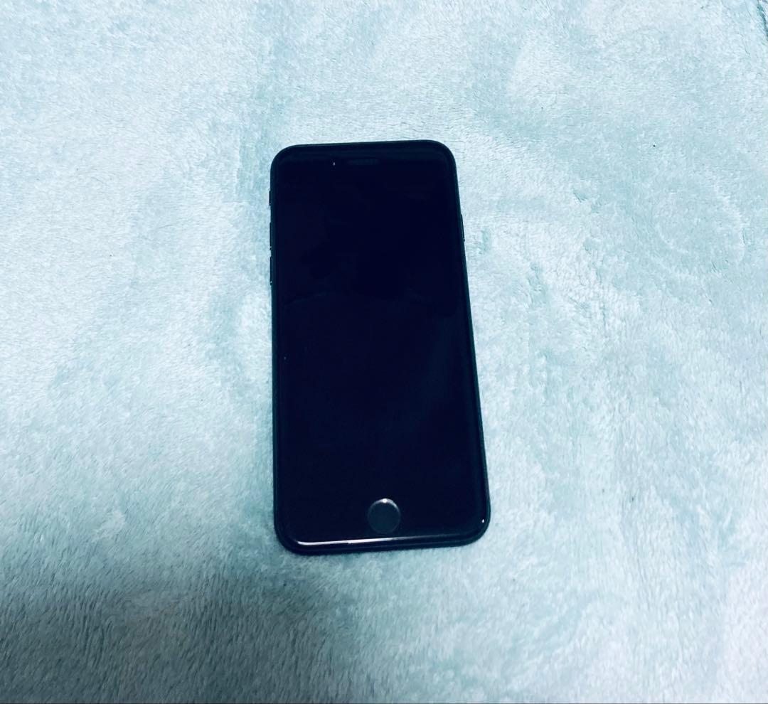 即購入OK【中古】iPhoneSE2 128GBSIMフリー　バッテリー100%