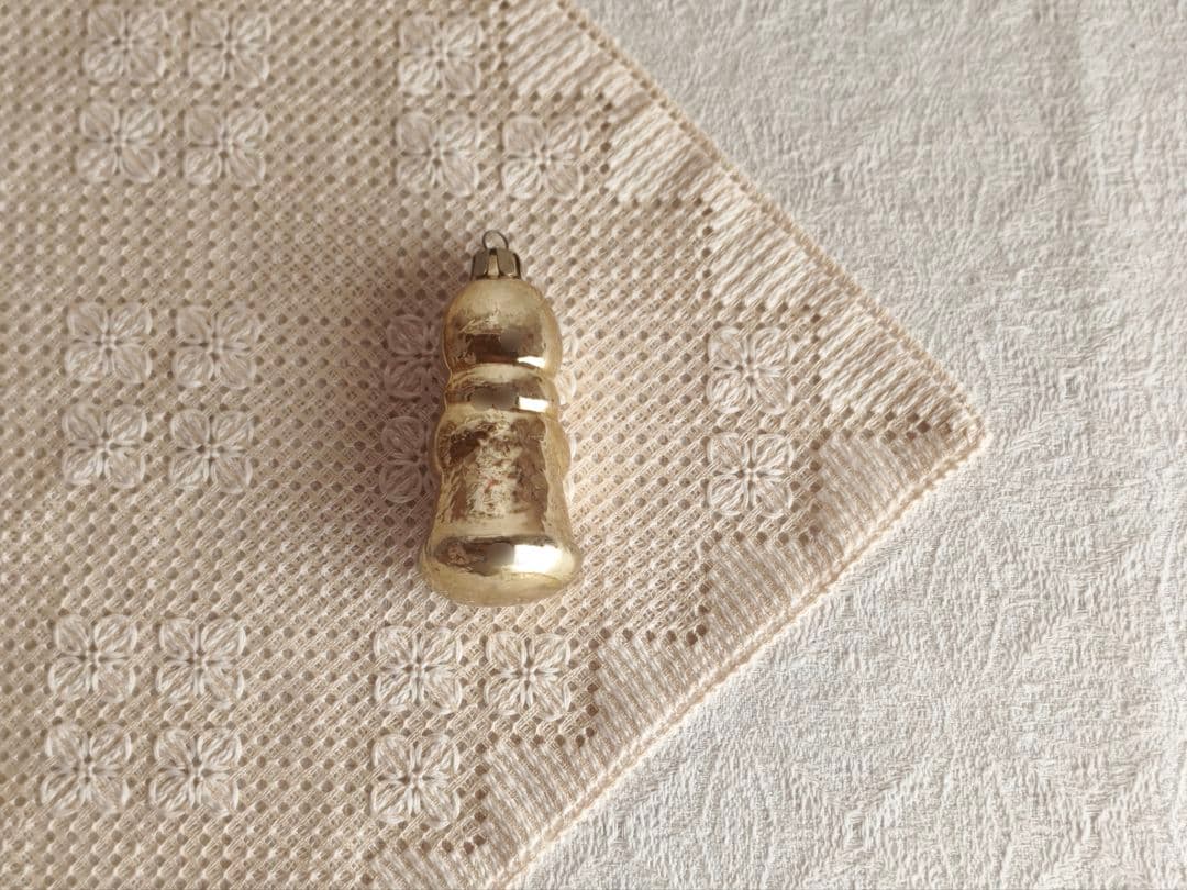 【チョコメルさま】old ornament ୨୧ * 雪国の女の子 オーナメント