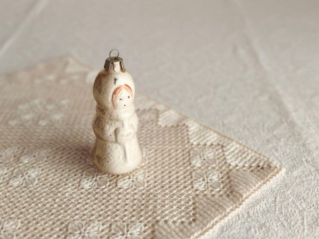 【チョコメルさま】old ornament ୨୧ * 雪国の女の子 オーナメント
