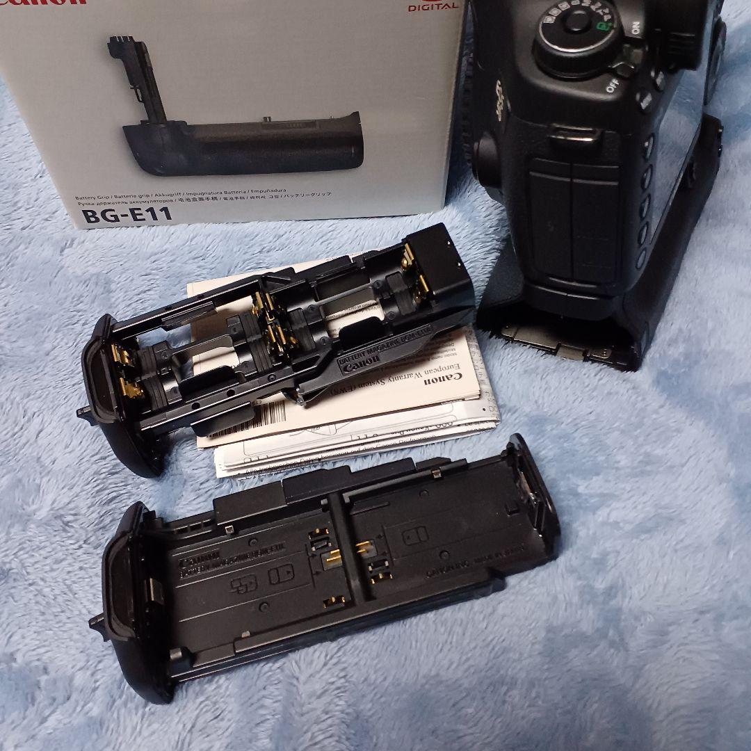 Canon EOS 5D Mark III 純正グリップBG-E11付き