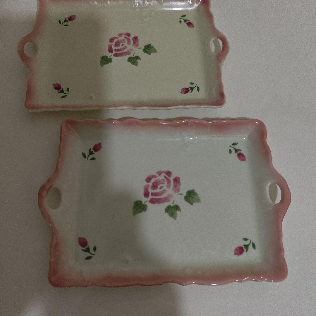 専用ページ　マニー　お皿　2枚セットを2組