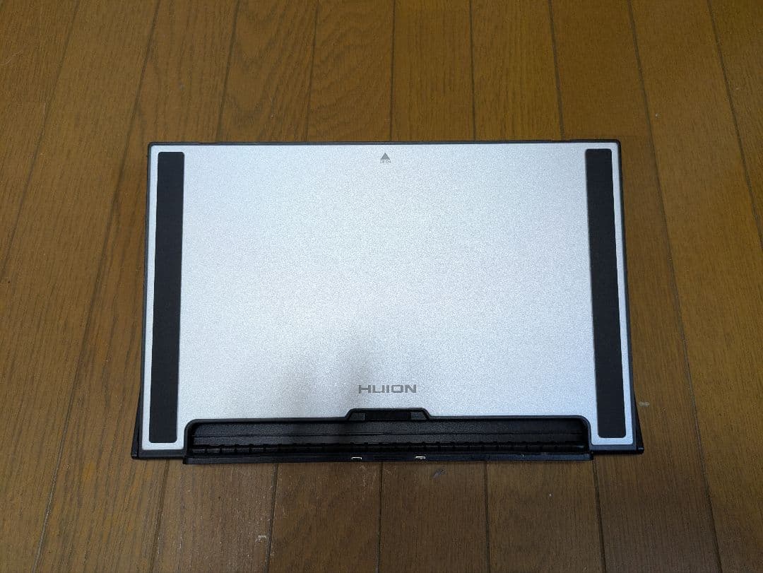 HUION 液タブ 液晶ペンタブレット Kamvas 12 11.6インチ