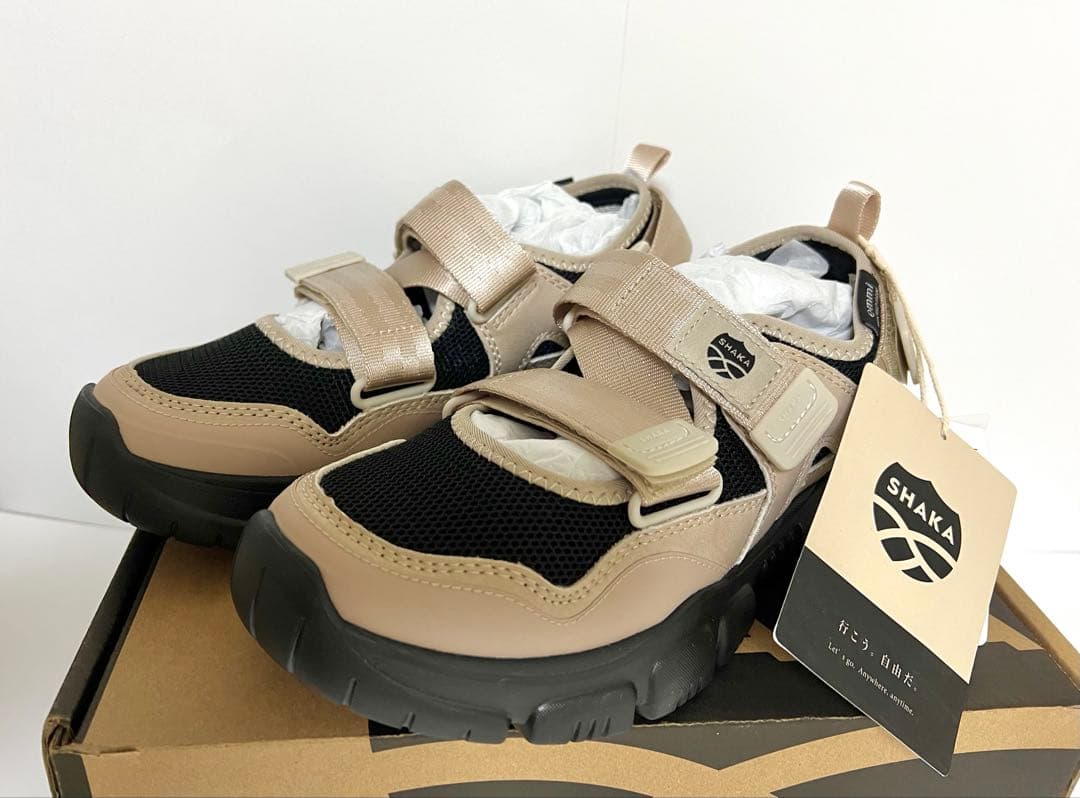 SHAKA OTTER TRAIL AT emmi 特別仕様