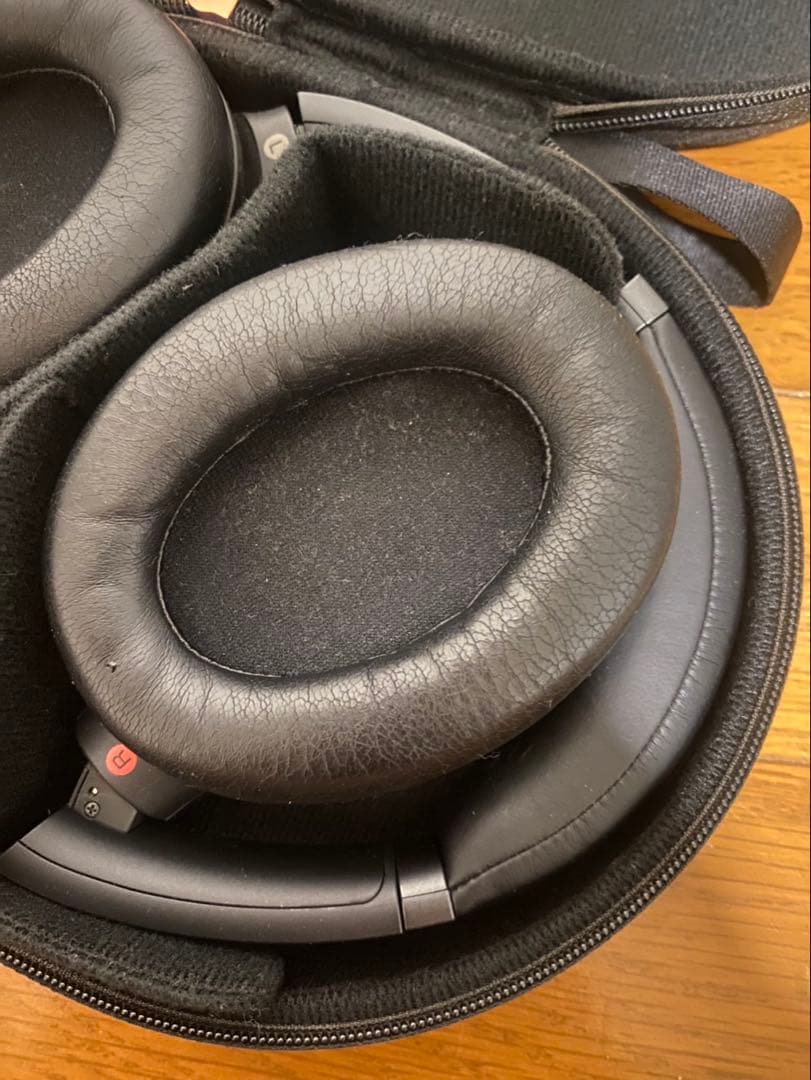 ヘッドホン　SONY WH-1000XM3