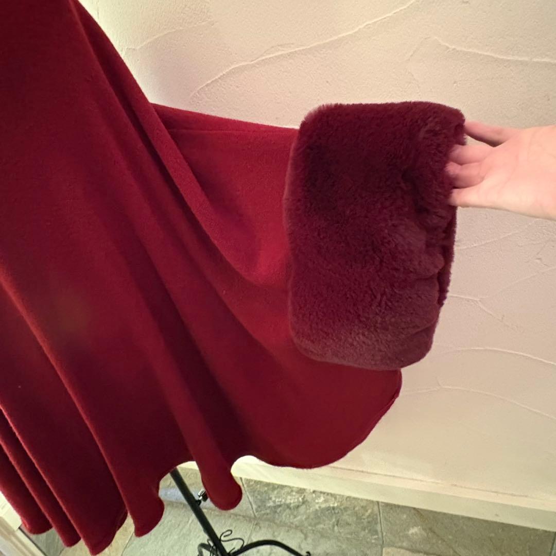 S*様 美品　floralia エコファー　ポンチョ　アクリル100％　ケープコ