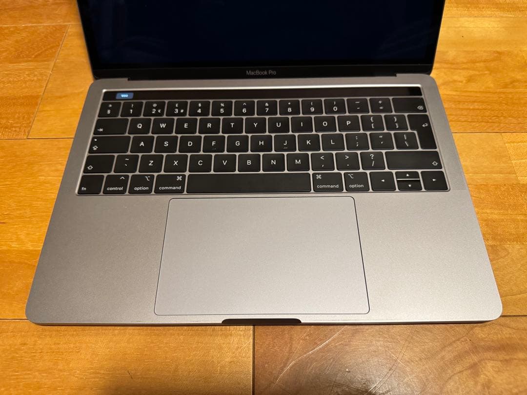 MacBook Pro 2018 スペースグレー UK配列