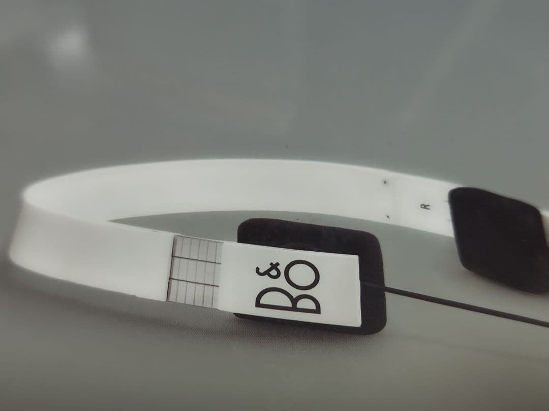 未開封新品 B&O Form 2i White 高級ヘッドホン 廃盤