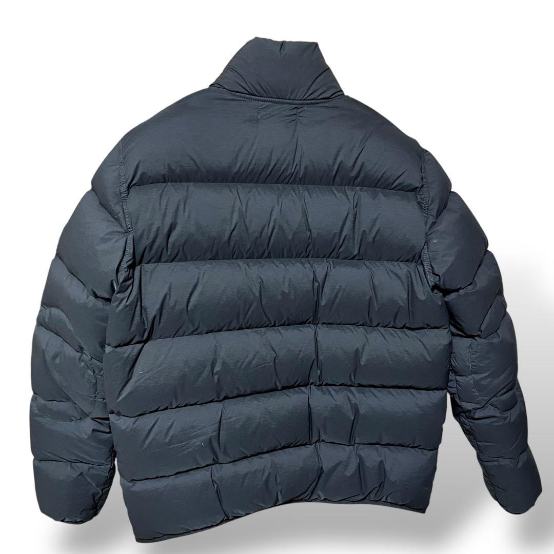 美品 ストーンアイランド 2023-24AW ダウンジャケット Sサイズ 黒