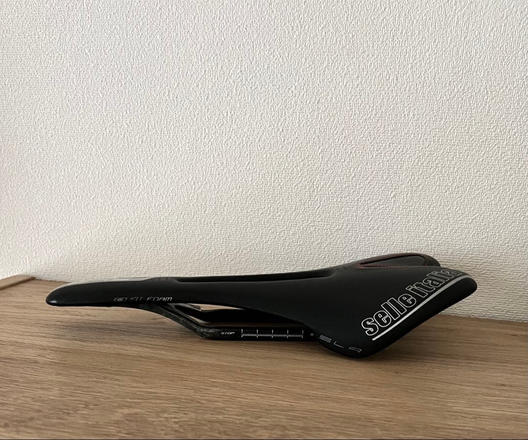 パーツ Selle Italia SLR Kit Carbonio Flow S2