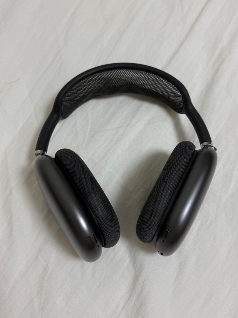 AirPods Max スペースグレイ（純正Smart Case付き）