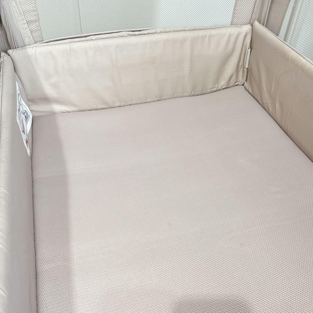 アップリカ ココネルエアー ベビーベッド ココアブラウン