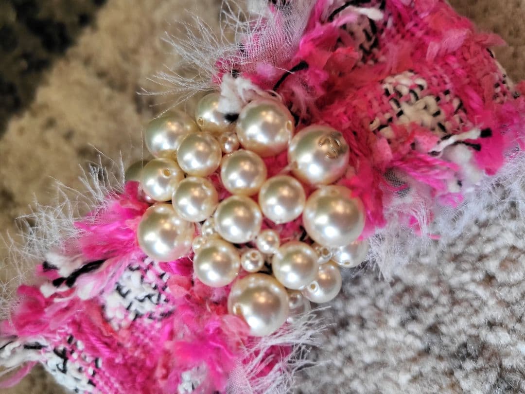 『CHANEL』シャネル　ピンク ツイード パール リボン バレッタ